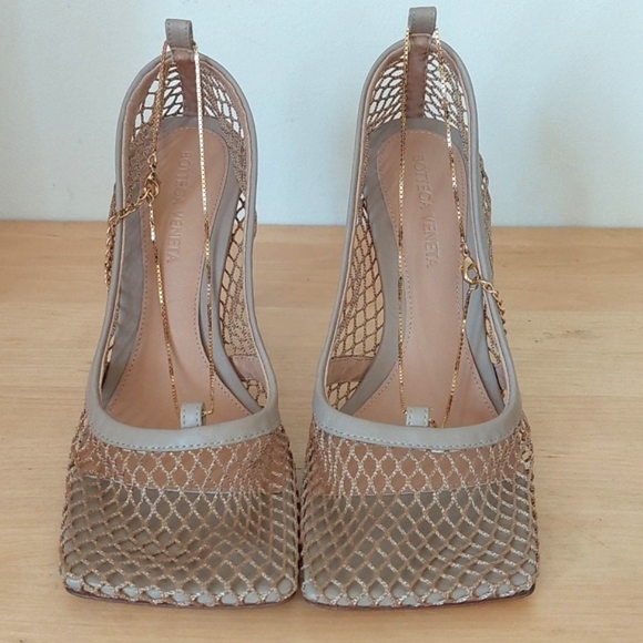 Bottega Veneta Chain-Link Mesh  Sandals - Picture 2 of 11